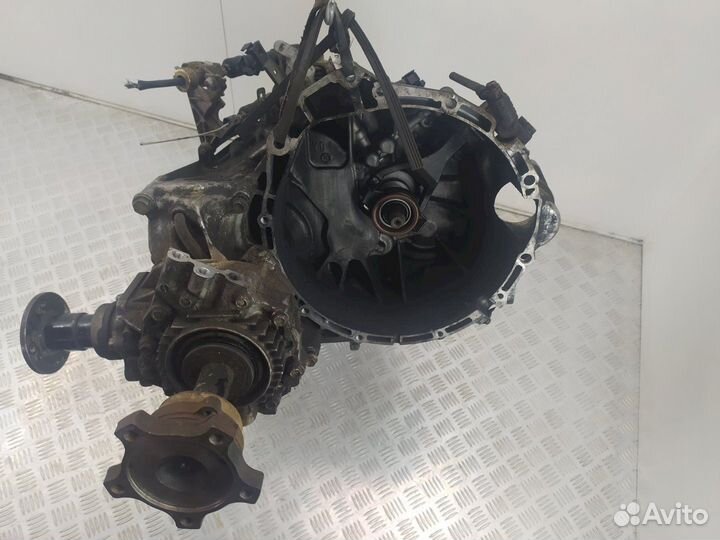 МКПП-6 ступ. Nissan X-Trail T30 2.2 2006г