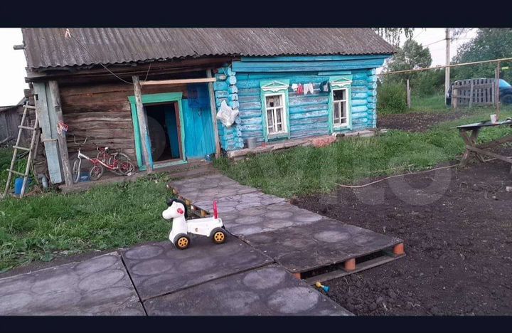 Дом 18,3 м² на участке 25 сот.