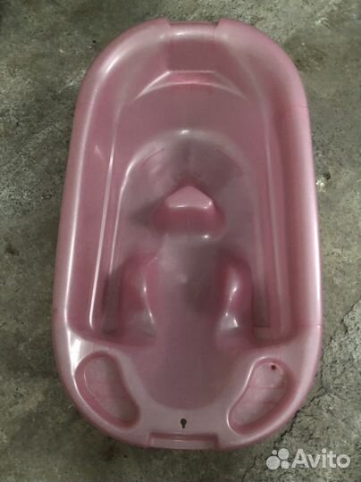 Ванночка с горкой для купания младенцев как новая