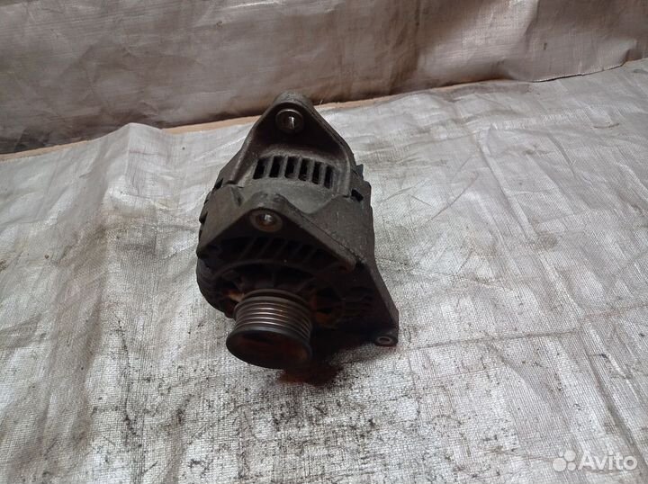 058907016E Генератор Volkswagen Passat 5