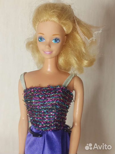 Барби 90-х с дефектом кисти руки