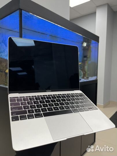 Apple MacBook 12 2017 A1534 на запчасти/донор