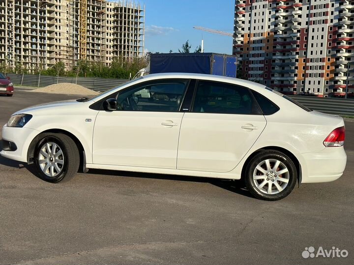 Volkswagen Polo 1.6 AT, 2014, 97 700 км