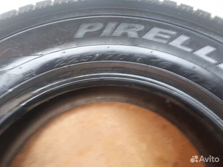Pirelli Scorpion 225/70 R16