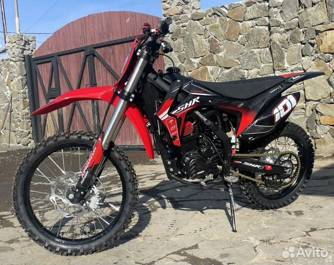 Xinguizun SHR-300, Avantis 300, GR 8 300