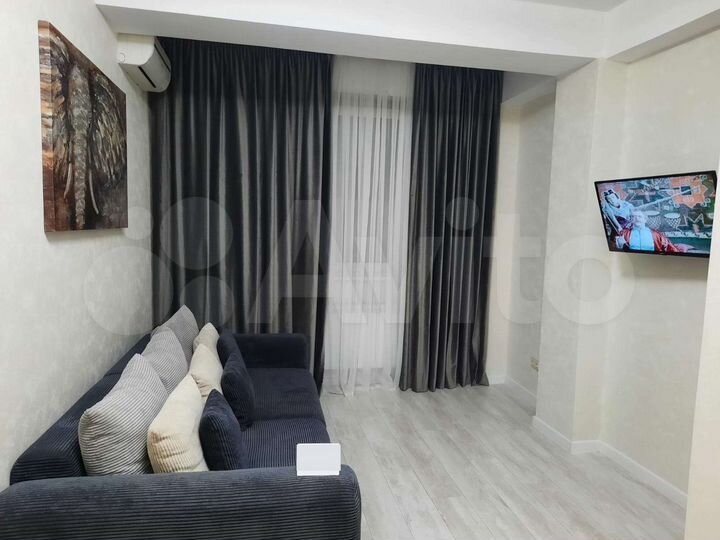 2-к. квартира, 40 м², 1/7 эт.