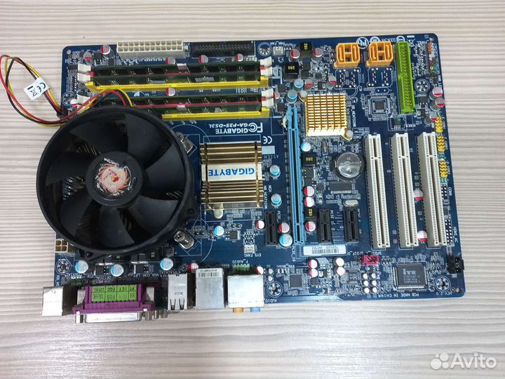 Материнская плата