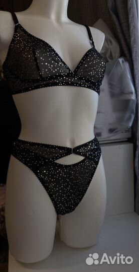 Комплект нижнего белья ручной работы новое