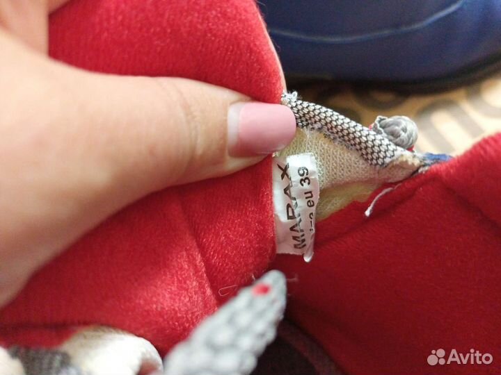 Лыжные ботинки marax р.39 и лыжи деревянные