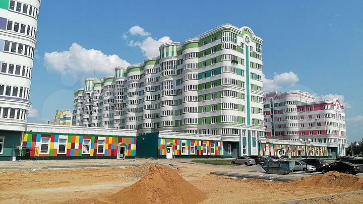 2-к. квартира, 69,8 м², 14/14 эт.