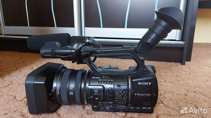 Sony HXR-NX5M