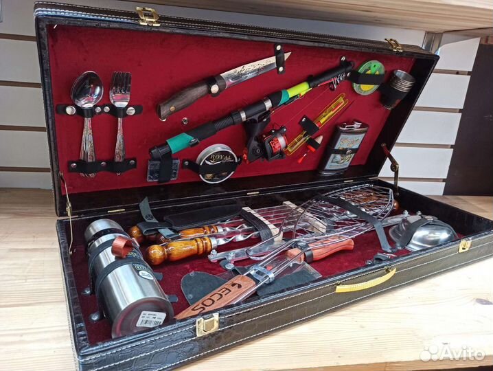 Набор в кейсе для пикника 