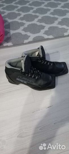 Лыжные ботинки классические