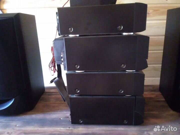 Музыкальный центр