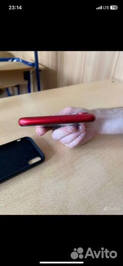 Телефон iPhone хр 128