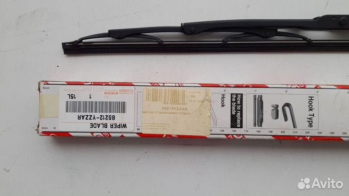 Оригинальная правая щетка с/очист. Камри 40