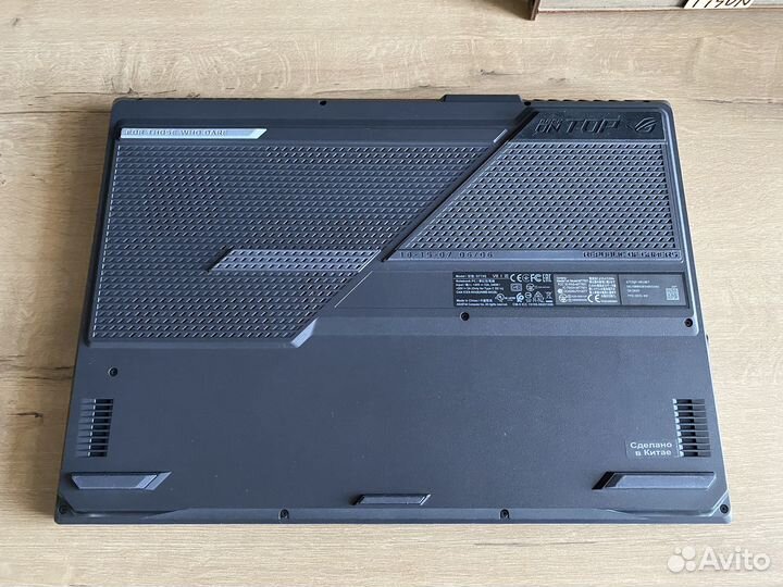 Игровой ноутбук asus ROG G713QM-HX180T