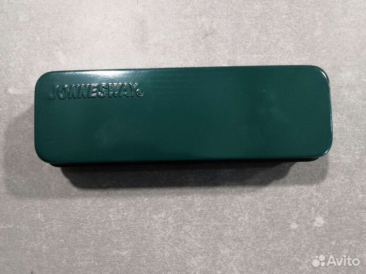 Отвертка ударная с битами PH и SL 5пр jonnesway