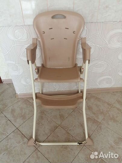 Столик для кормления