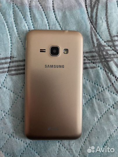 Samsung Galaxy J1 (2016) SM-J120F/DS, 8 ГБ