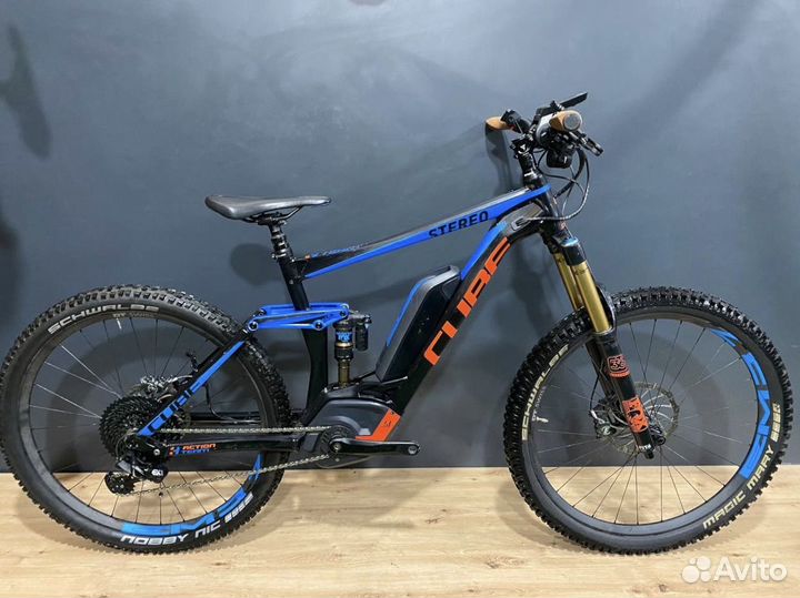 Cube Stereo Hybrid 160 HPA