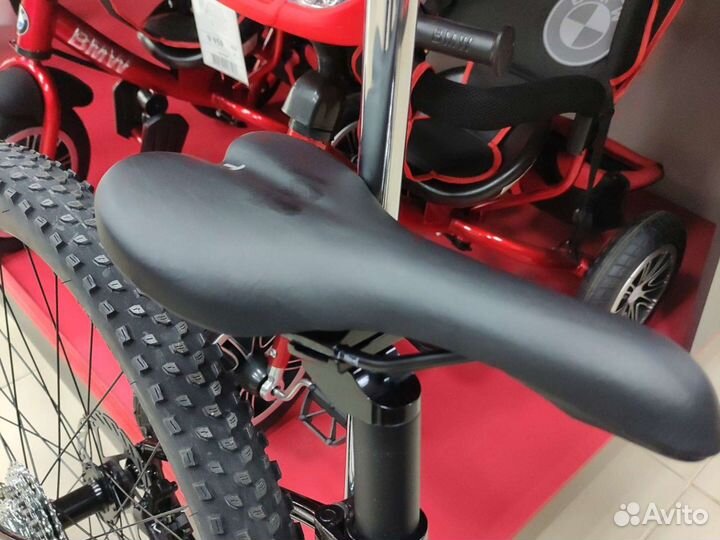 Велосипед 27,5 TT Lavina черный