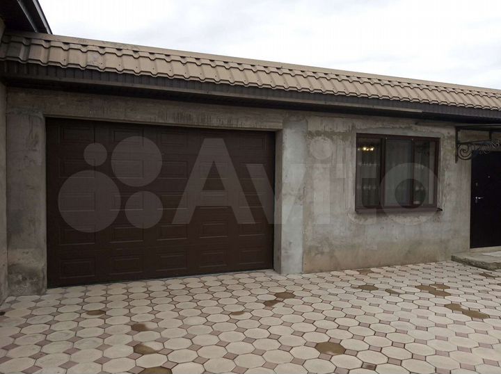 Дом 450 м² на участке 23 сот.