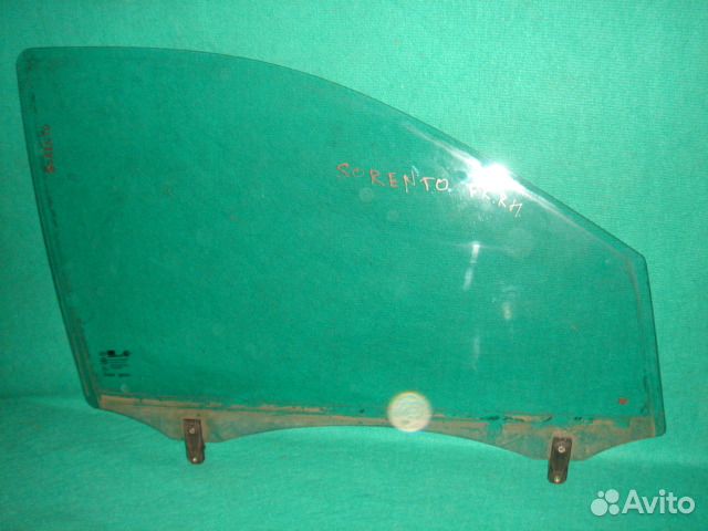 Стекло двери перед Kia Sorento 1 2002-2009