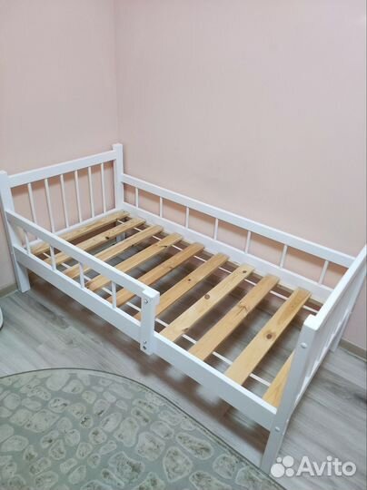 Кровать детская 140*70