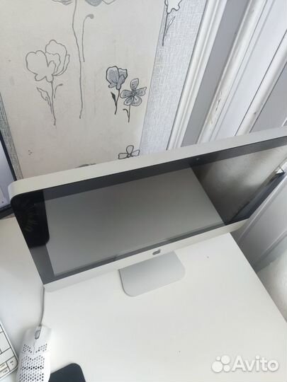 Apple iMac 21.5 mid 2011