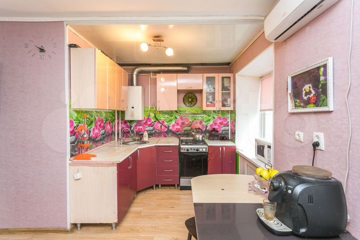 3-к. квартира, 56 м², 4/5 эт.