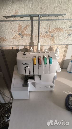 Оверлок brother