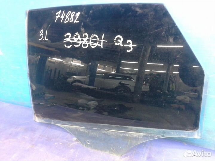 Стекло двери задней левой Audi Q3 2012-2018