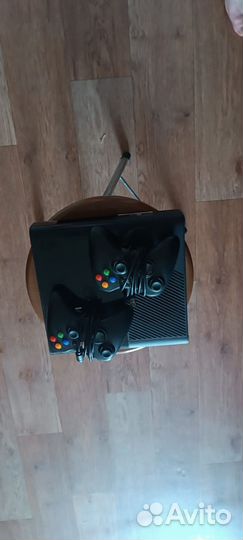 Xbox 360 elite прошитый Аврора 320 гб