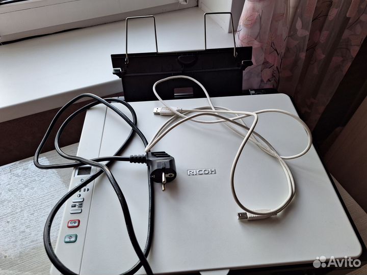 Лазерный принтер мфу 3 в 1 Aficio SP 100SU