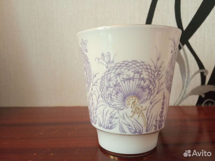 Новые кофейные чашки пары, кружка, тарелка