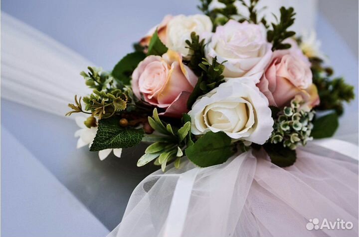 Свадебные украшения на машину