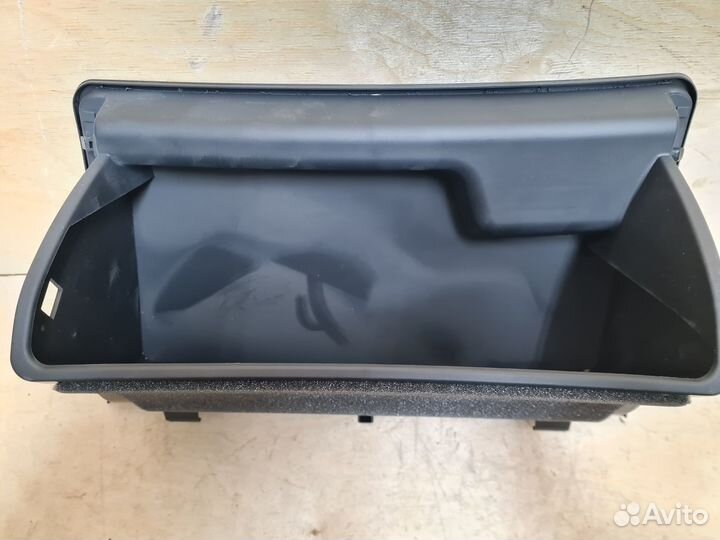 Ящик перчаточный Lifan X60