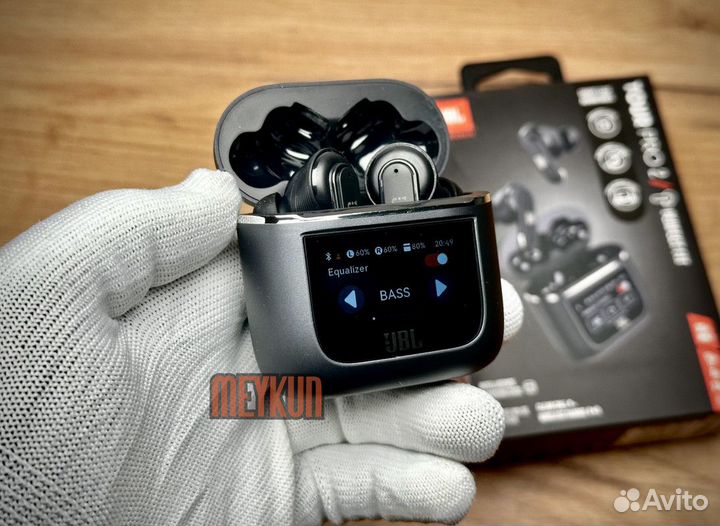 Наушники JBL Tour Pro 2 с дисплеем FM80