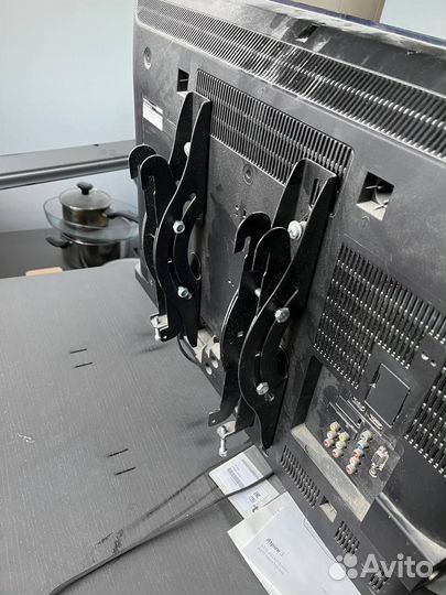 Телевизор sony KLV-32S550A