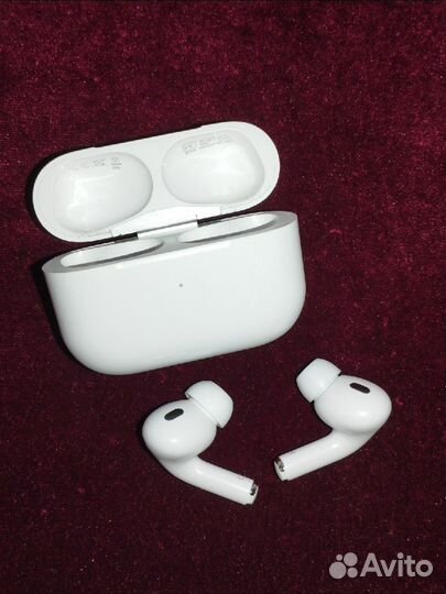 Беспроводные наушники AirPods Pro