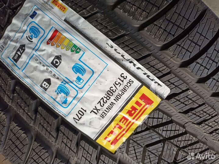 Pirelli Scorpion Winter 2 315/30 R22