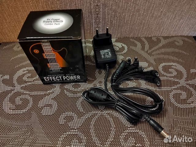 Блок питания 9В на 5 гитарных педалей