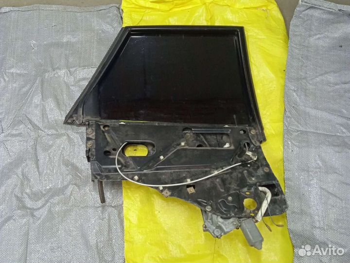 Электрический стеклоподъёмник Audi 80 B3