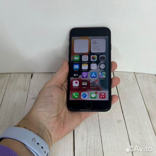 iPhone 7, 128 ГБ