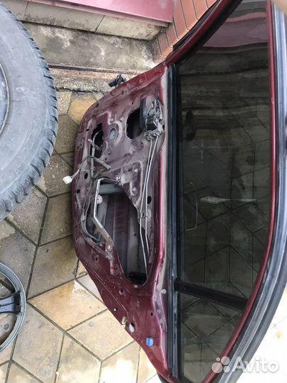 Дверь задняя правая Lancer 9