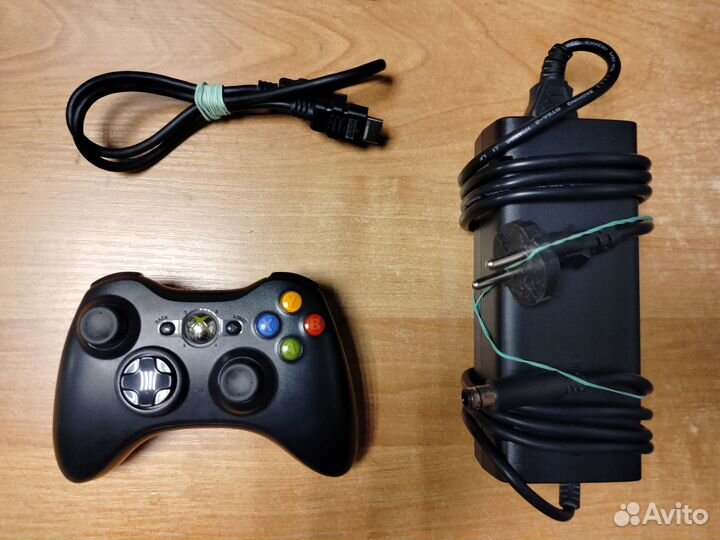 Xbox 360E 320Gb FreeBoot Джой 50 Игр