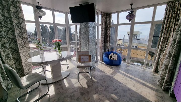 3-к. квартира, 65 м², 3/5 эт.