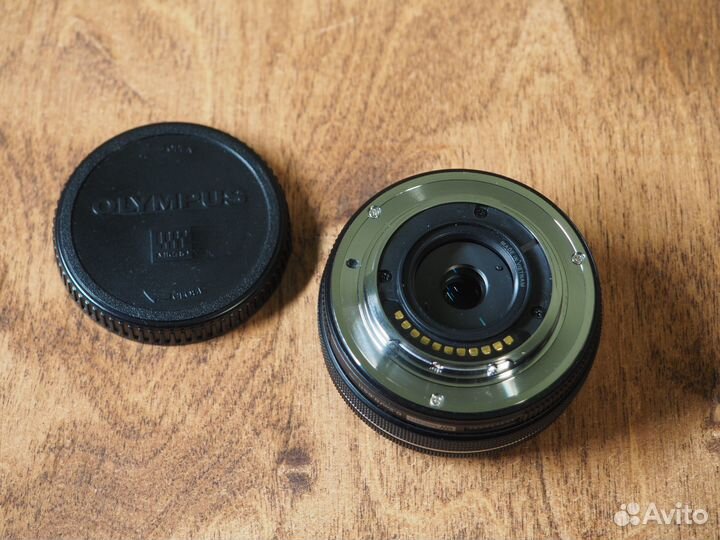 Olympus M. Zuiko 14-42mm F3.5-5.6 EZ