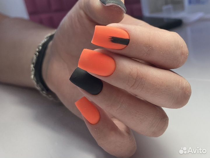 Маникюр, покрытие гель - лак, наращивание